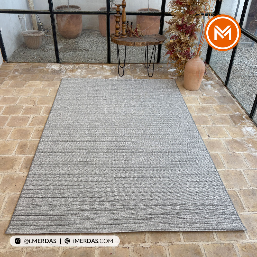 فرش پینترستی کد 1118 زمینه نقره ای